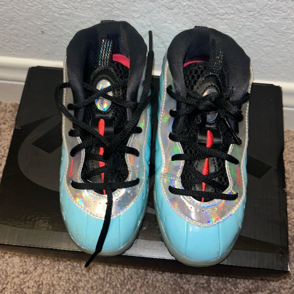 Nike little Posite